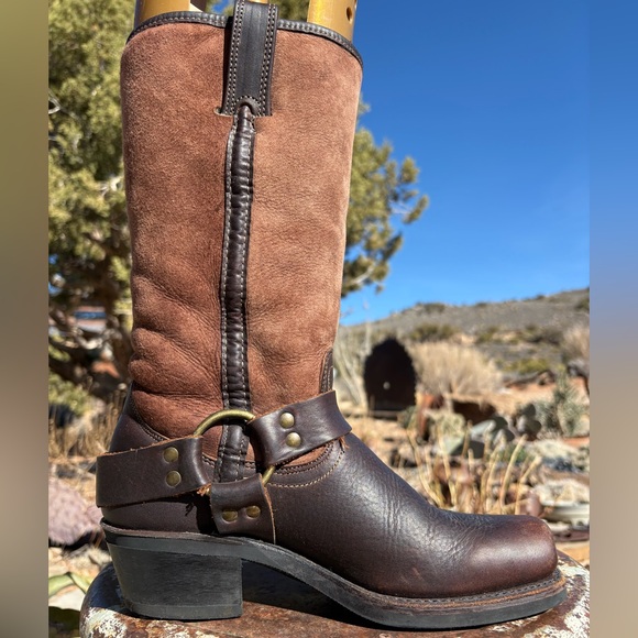 FRYE 12R Shearling Harness Boots
